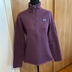 Patagonia women’s sweater, quarter zip fleece jacket Medium